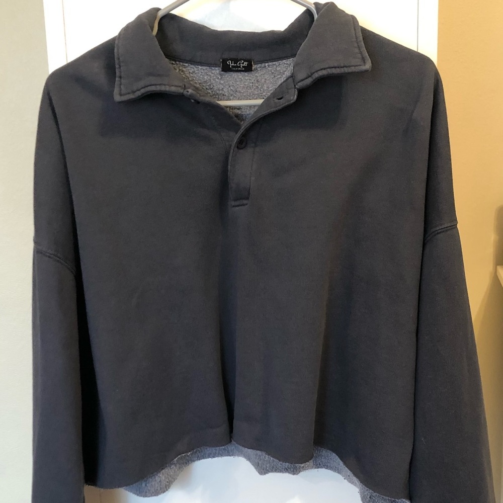 Brandy Melville Cropped Archer Sweatshirt